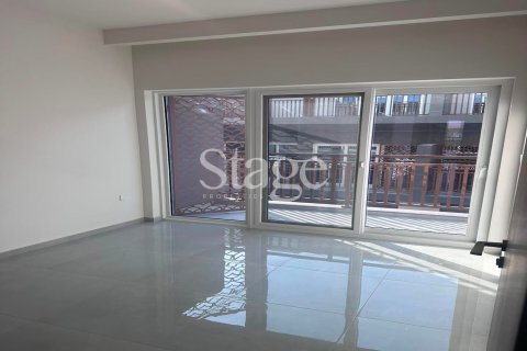 Townhouse in Dubai 4 bedrooms, 113 sq.m. № 122079 - photo 10