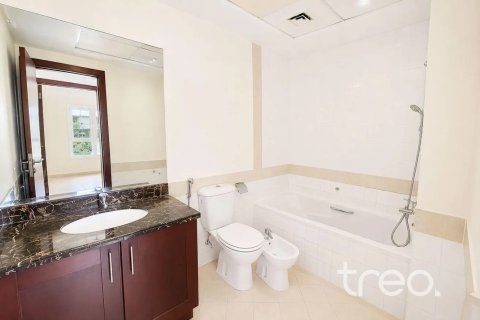Villa en Arabian Ranches, Dubai, 3 dormitorios, 236.07 m², № 120173 - foto 10