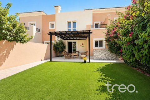 Villa en Arabian Ranches, Dubai, 3 dormitorios, 236.07 m², № 120173