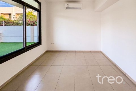 تاون هاوس في Zahra Townhouses, Town Square, دبي 4 غرف نوم, 225.1 م² رقم 120168 - صورة 11