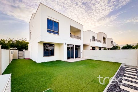 تاون هاوس في Zahra Townhouses, Town Square, دبي 4 غرف نوم, 225.1 م² رقم 120168