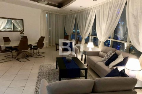 Снять в аренду квартиру в Дубай Марине, Дубай: 4 спальни, 228м², № 22921 - фото 16