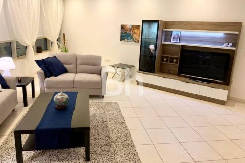 Снять в аренду квартиру в Дубай Марине, Дубай: 4 спальни, 228м², № 22921 - фото 15