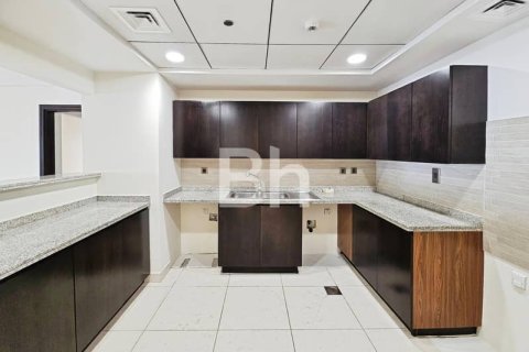 Appartement à Palm Jumeirah, Dubai, 2 chambres, 179 m², № 22919 - photo 4