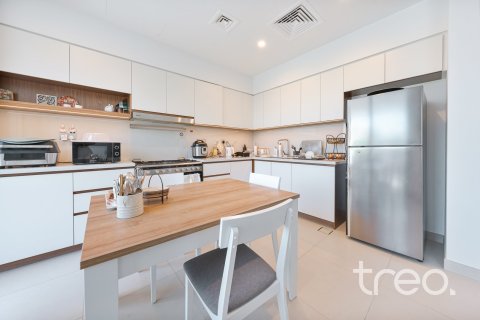 Villa en Arabian Ranches 2, Dubai, 3 dormitorios, 184.69 m², № 134521 - foto 19