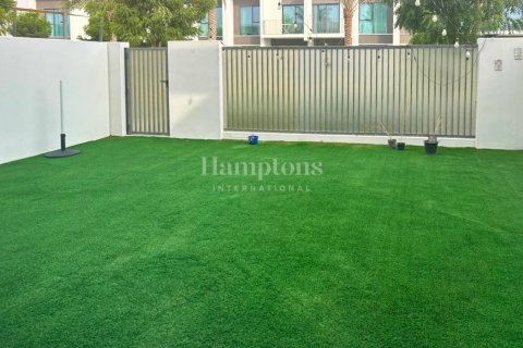Townhouse in Al Manara, Jumeirah Village Triangle, Dubai 3 bedrooms, 173.99988676 sq.m. № 135002 - photo 7