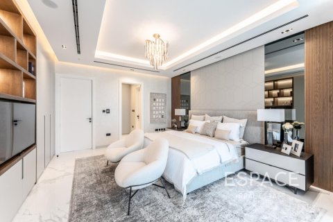 Villa in Palm Jumeirah, Dubai 5 bedrooms, 673 sq.m. № 61731 - photo 17