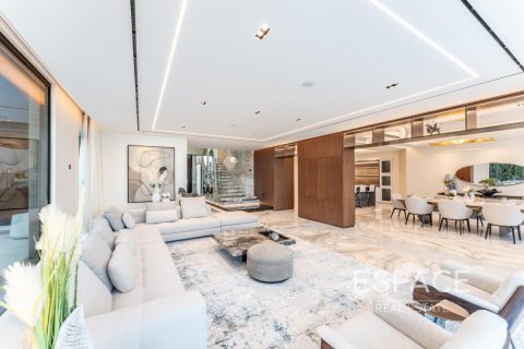 Villa in Palm Jumeirah, Dubai 5 bedrooms, 673 sq.m. № 61731 - photo 5