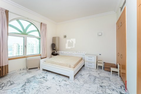 Ático en Shoreline Apartments, Palm Jumeirah, Dubai, 4 dormitorios, 449 m², № 73244 - foto 7