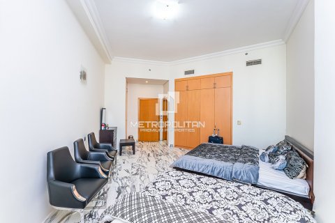 Ático en Shoreline Apartments, Palm Jumeirah, Dubai, 4 dormitorios, 449 m², № 73244 - foto 8
