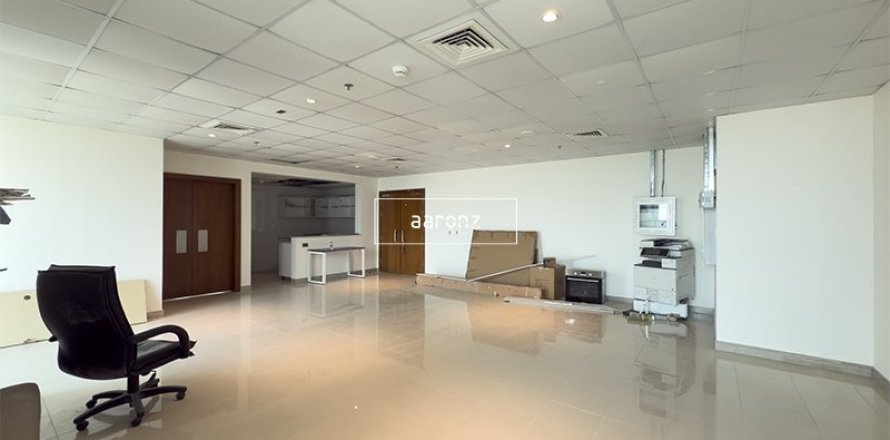 Офис в Бизнес-Бэе, Дубай, 199.7м², № 54811