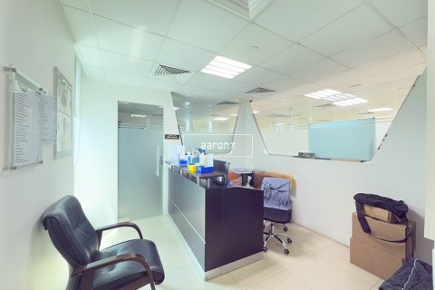 Bureau à Jumeirah Lake Towers, Dubai, 115.9 m², № 54810 - photo 8