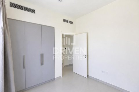 Villa in EMAAR South, Dubai South (Dubai World Central), Dubai 4 bedrooms, 238.11 sq.m. № 138754 - photo 16