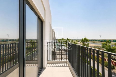 Villa in EMAAR South, Dubai South (Dubai World Central), Dubai 4 bedrooms, 238.11 sq.m. № 138754 - photo 25