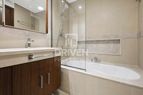 Apartamento en Burj Vista, Downtown Dubai (Downtown Burj Dubai), Dubai, 3 dormitorios, 168.71 m², № 138753 - foto 12