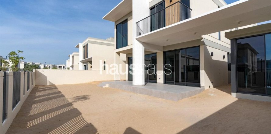 Villa in Harmony, Tilal Al Ghaf, Dubai 5 bedrooms, 522 sq.m. № 44560