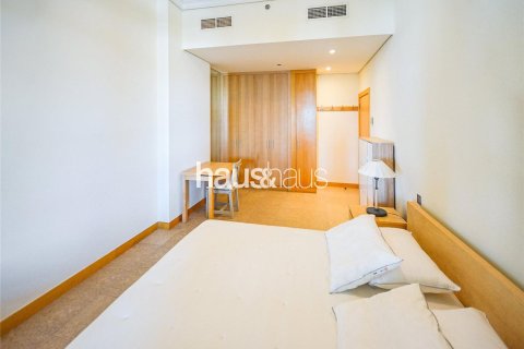 Apartment in Shoreline Apartments, Palm Jumeirah, Dubai 1 bedroom, 67 sq.m. № 44556 - photo 3