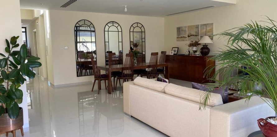 فيلا في Flora, داماك هيلز (أكويا باي داماك), دبي 3 غرف نوم, 2545 م² رقم 796