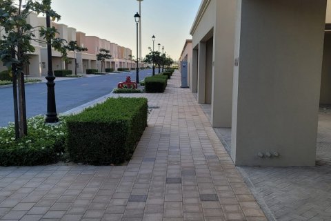 Купить таунхаус в Villanova, Dubai Land, Дубай: 4 спальни, 2214м², № 799 - фото 10