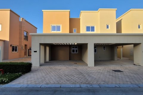Купить таунхаус в Villanova, Dubai Land, Дубай: 4 спальни, 2214м², № 799 - фото 1