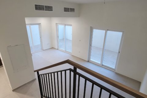 Купить таунхаус в Villanova, Dubai Land, Дубай: 4 спальни, 2214м², № 799 - фото 4