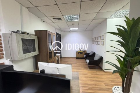 Oficina en Business Bay, Dubai, 70.42 m², № 137955 - foto 12