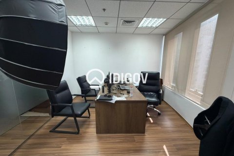 Oficina en Business Bay, Dubai, 70.42 m², № 137955 - foto 3