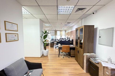 Oficina en Business Bay, Dubai, 70.42 m², № 137955 - foto 11