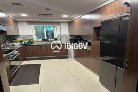 تاون هاوس في Arabella Townhouses, مُدُنْ, دبي 3 غرف نوم, 179.95 م² رقم 137951 - صورة 17