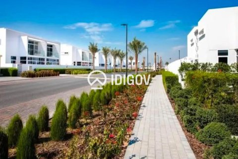 تاون هاوس في Arabella Townhouses, مُدُنْ, دبي 3 غرف نوم, 179.95 م² رقم 137951 - صورة 18