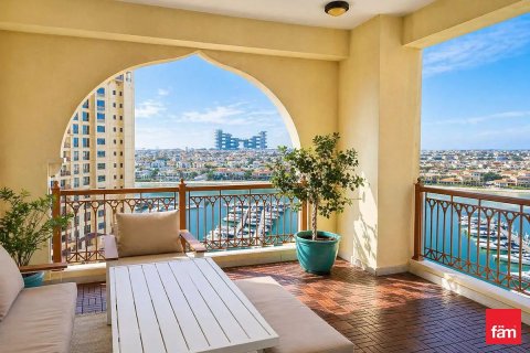 Appartement à Palm Jumeirah, Dubai, 2 chambres, 161.2 m², № 109484 - photo 6