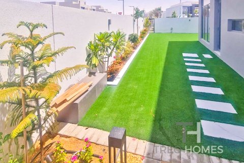 Villa à Dubai South (Dubai World Central), Dubai, 5 chambres, 394 m², № 14113 - photo 7