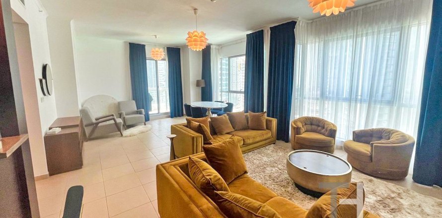 Appartement à Burj Khalifa, Dubai, 2 chambres, 135 m², № 14116