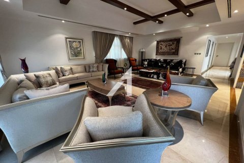 Villa en The Villa, Dubai, 5 dormitorios, 1116.6 m², № 64575 - foto 3