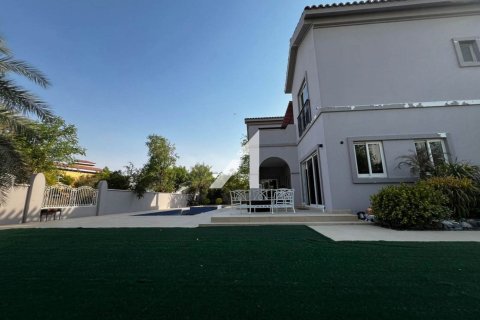Villa en The Villa, Dubai, 5 dormitorios, 1116.6 m², № 64575 - foto 17