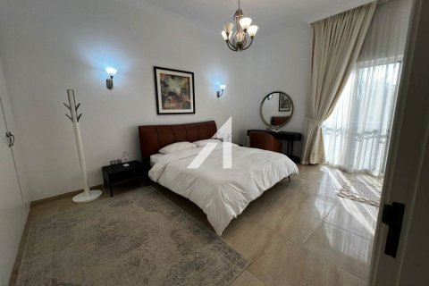 Villa en The Villa, Dubai, 5 dormitorios, 1116.6 m², № 64575 - foto 9