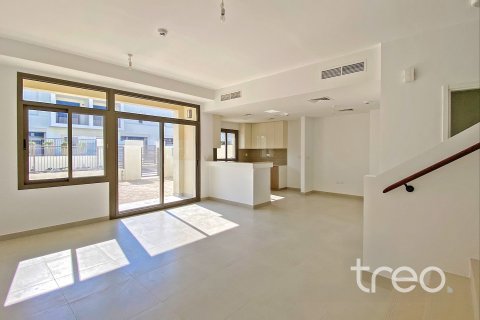 تاون هاوس في Town Square, دبي 3 غرف نوم, 203.27 م² رقم 119569 - صورة 4