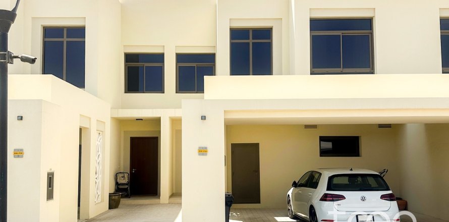 تاون هاوس في Town Square, دبي 3 غرف نوم, 203.27 م² رقم 119569