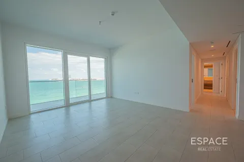 Apartment in LA VIE in Jumeirah Beach Residence, Dubai 2 bedrooms, 130 sq.m. № 62973 - photo 2