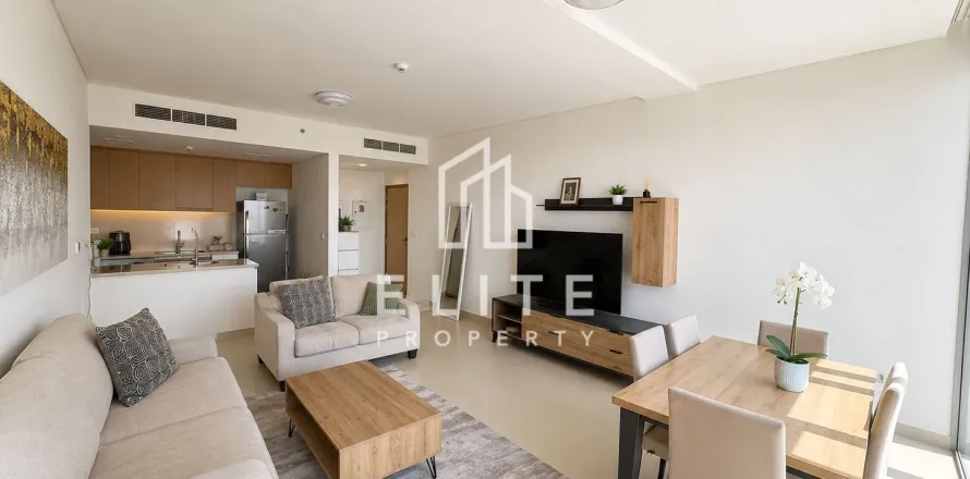 Квартира в 5242, Дубай Марина, Дубай, 2 спальни, 110м², № 124891