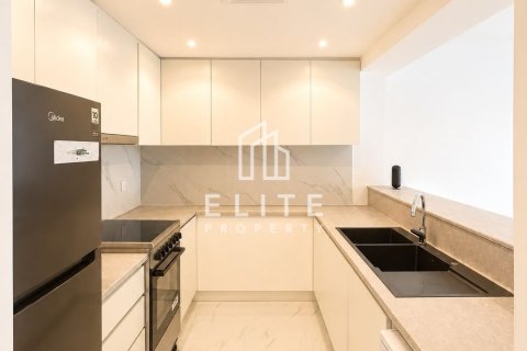 Apartment in Al Alka, Greens, Dubai 2 bedrooms, 105 sq.m. № 124890 - photo 10