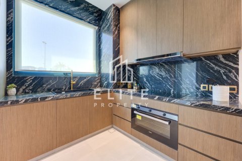 Villa in Dubai 7 bedrooms, 1021 sq.m. № 121186 - photo 20