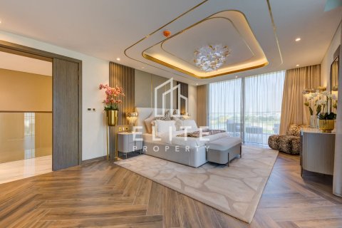 Villa in Dubai 7 bedrooms, 1021 sq.m. № 121186 - photo 17