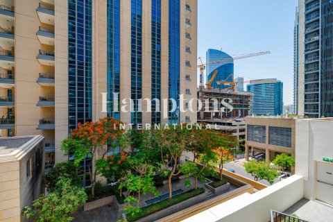 Apartment in Downtown Dubai (Downtown Burj Dubai), Dubai 1 bedroom, 107.67457700 sq.m. № 121181 - photo 3