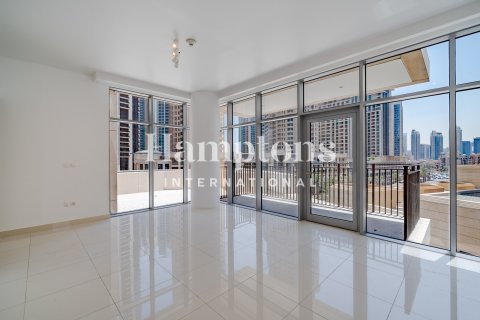 Apartment in Downtown Dubai (Downtown Burj Dubai), Dubai 1 bedroom, 107.67457700 sq.m. № 121181 - photo 9