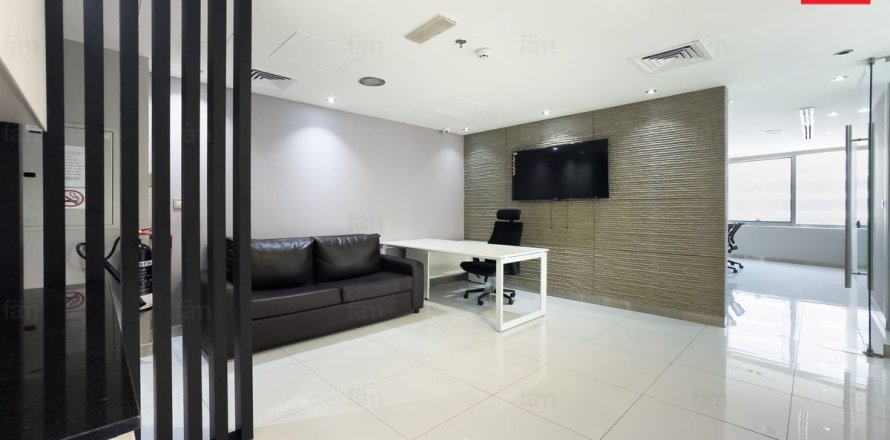 Bureau à Dubai, 111.4 m², № 118302