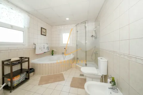 Apartment in Green Community, Dubai 3 bedrooms, 237 sq.m. № 96061 - photo 5