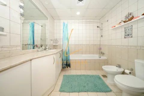 Apartment in Green Community, Dubai 3 bedrooms, 237 sq.m. № 96061 - photo 2