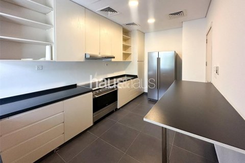Villa in DAMAC Hills (Akoya by DAMAC), Dubai 3 bedrooms, 251 sq.m. № 43239 - photo 13