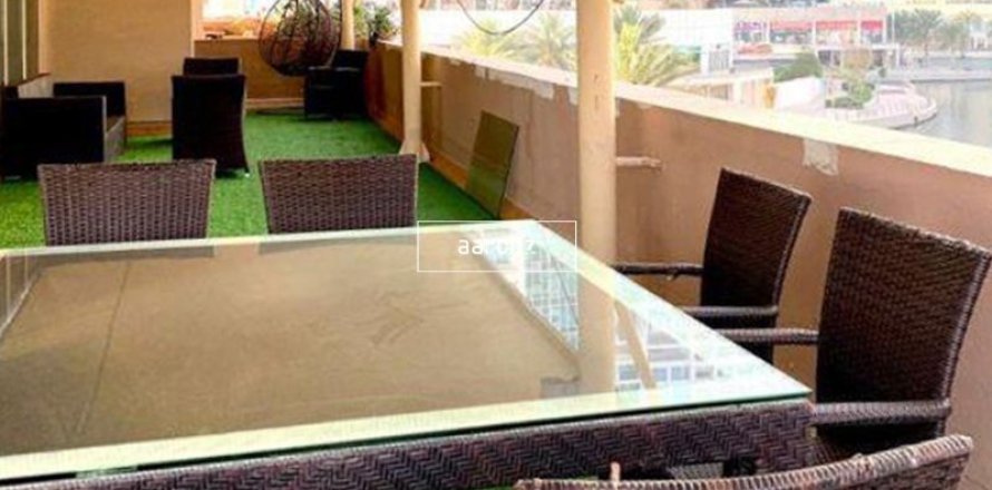 شقة في أبراج بحيرة جميرا, دبي 2 غرف نوم, 211.9 م² رقم 42712